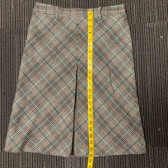 Zara Basic skirt - Picture 2 of 4